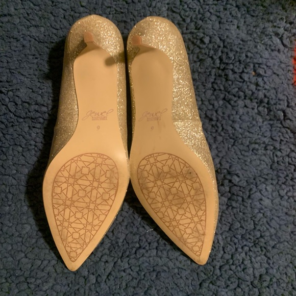 Badgley Mischka Jewel gold kitten heals Sz 9 - Picture 2 of 4